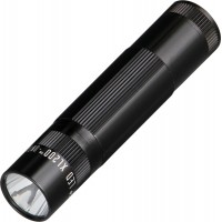 Компактный светодиодный фонарь Maglite XL200 LED