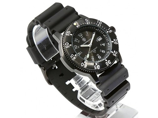 Часы наручные армейские Smith & Wesson Tactical с тритиевой подсветкой, черный циферблат, нейлоновый и резиновый ремешки