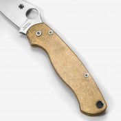 Сменные накладки для ножей Spyderco Para Military 2 Flytanium Classic (Brass Stonewash) — дополнительное фото