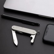 Сменные накладки для ножей Victorinox Cadet Flytanium Classic Flat (Titanium Stonewash) — дополнительное фото