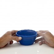 Мягкая миска humangear FlexiBowl (синий) — дополнительное фото