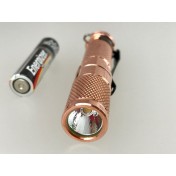 Фонарь Maratac AAA Copper — дополнительное фото