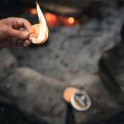 Всепогодное средство для разжигания огня Pathfinder Mini Inferno Fire Discs — дополнительное фото