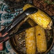 Туристические щипцы для приготовления пищи Pathfinder Camp Tongs — дополнительное фото