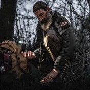 Туристический легкий налобный фонарь Pathfinder Ultralight Scout Head Lamp — дополнительное фото