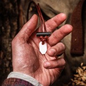 Кулон для походов и выживания Wazoo Bushcraft Necklace — дополнительное фото