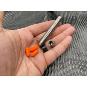 Контейнер для таблеток и зубочисток Maratac Slim Pick Titanium Capsule — дополнительное фото