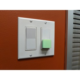 Светящийся патч-маркер на велкро Maratac UGM - Square 1x1 Tough Patch - Universal Glow Marker