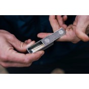 Титановый спичечный коробок Maratac Titanium Match Slide Box With Loop — дополнительное фото