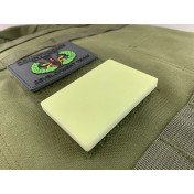Светящийся патч-маркер на велкро Maratac UGM - Square 3x2 Tough Patch - Universal Glow Marker — дополнительное фото