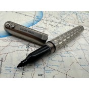 Титановый маркер-контейнер Maratac Signator Titanium Permanent Marker / Vault — дополнительное фото