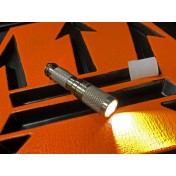 Титановый карманный фонарь Maratac Titanium AAA Flashlight REV 5 — дополнительное фото
