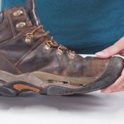 Водонепроницаемый клей для ремонта обуви GEAR AID Aquaseal SR Shoe Repair Adhesive — дополнительное фото