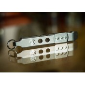 Компактный инструмент-ломик TEC Accessories Ti-Pry Titanium Pry Bar: Keychain Edition — дополнительное фото