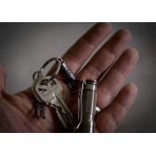 Карабин-коннектор для ключей и аксессуаров TEC Accessories Python-QR Titanium Quick Release — дополнительное фото
