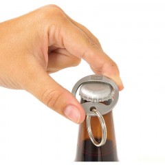 Брелок-открывалка Chums Quencher