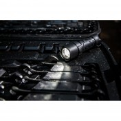 Coast компактный светодиодный фонарь 570 люмен Polysteel 400 Flashlight — дополнительное фото