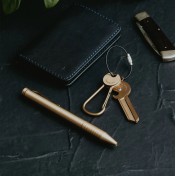 Everyman карабин-брелок для ключей Cowan Carabiner (Brass) — дополнительное фото